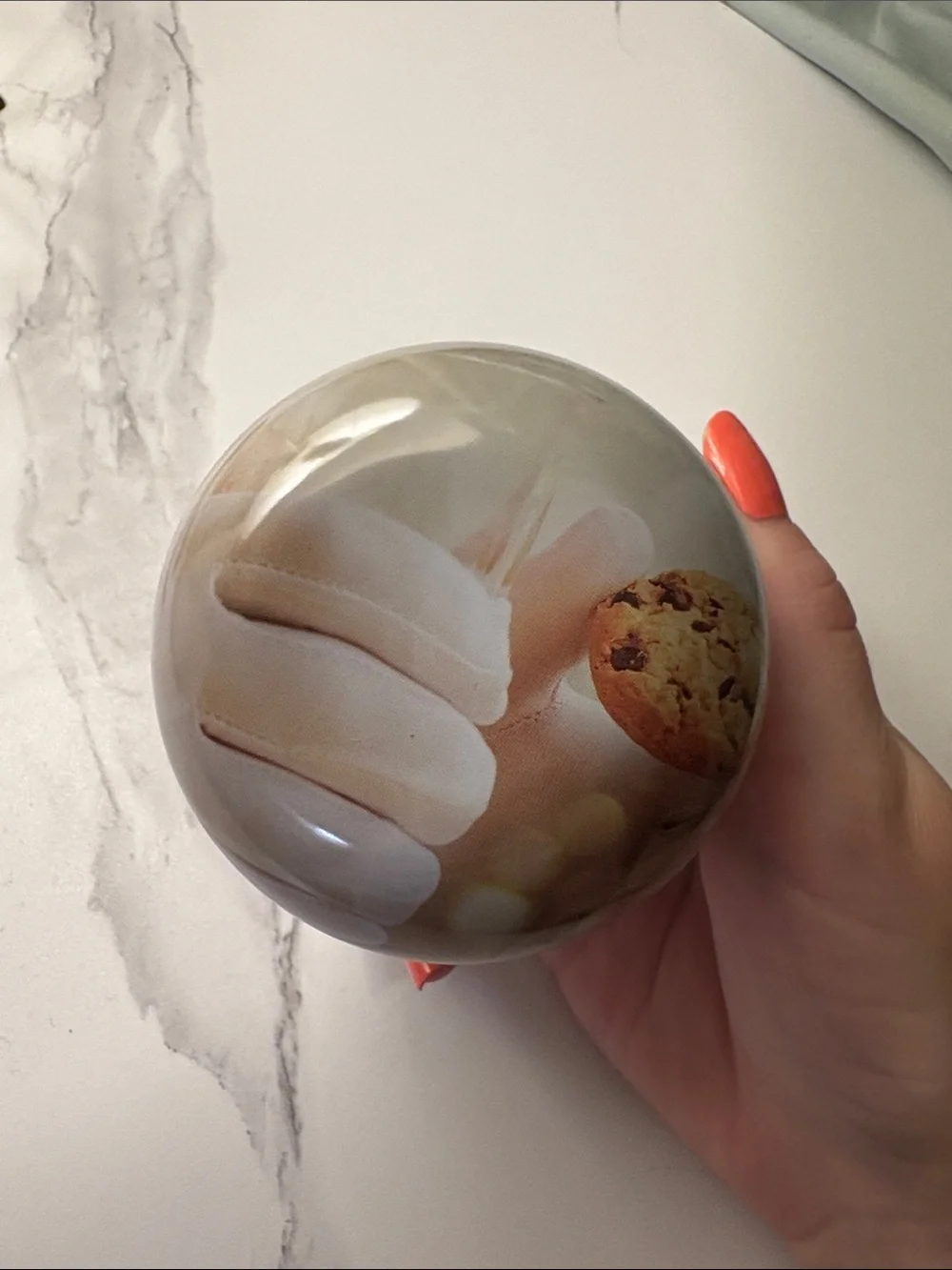 Ccokie scented candle, unused